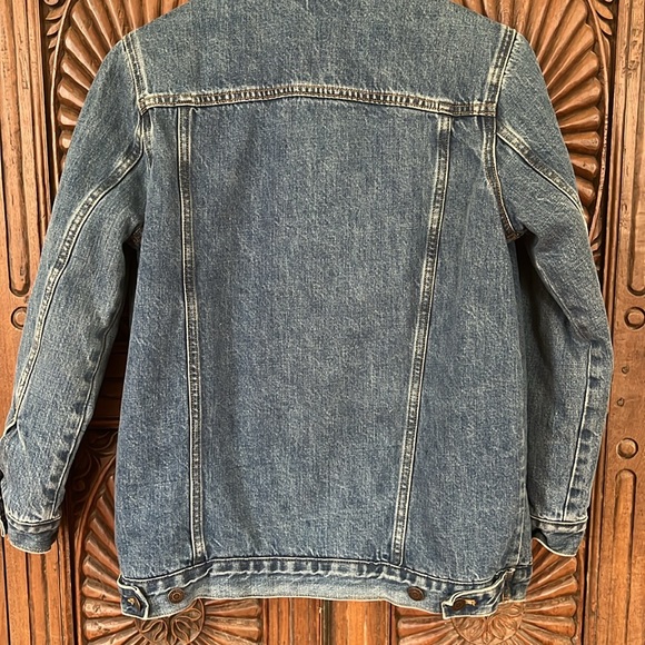 Gap Sherpa Lined Denim Jacket - Picture 5 of 5